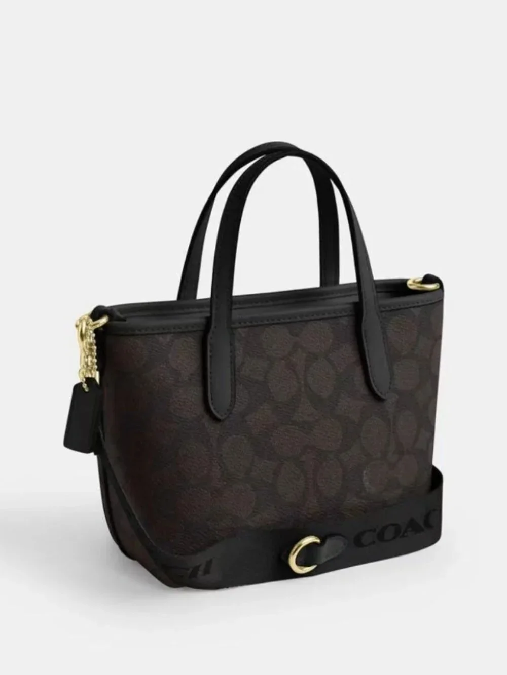 Coach nwt city